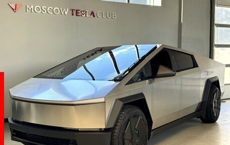 Tesla Cybertruck, 2024 год, 27 500 000 рублей, 1 фотография