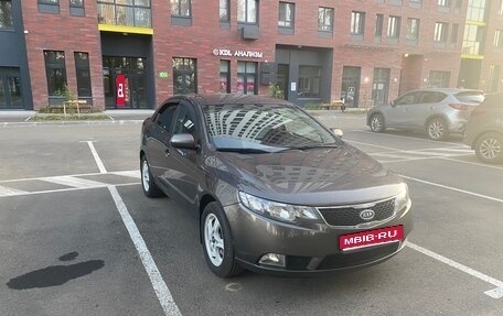 KIA Cerato III, 2011 год, 800 000 рублей, 1 фотография