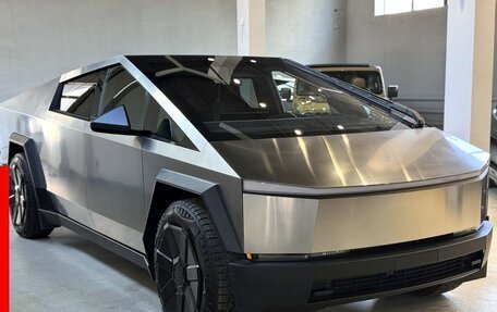 Tesla Cybertruck, 2024 год, 27 500 000 рублей, 6 фотография