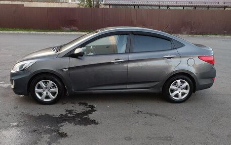 Hyundai Solaris II рестайлинг, 2012 год, 630 000 рублей, 8 фотография