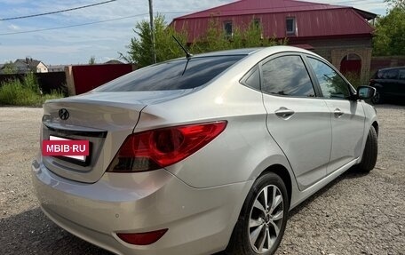 Hyundai Solaris II рестайлинг, 2014 год, 810 000 рублей, 5 фотография