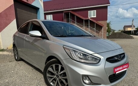 Hyundai Solaris II рестайлинг, 2014 год, 810 000 рублей, 3 фотография