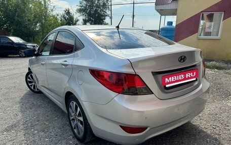 Hyundai Solaris II рестайлинг, 2014 год, 810 000 рублей, 7 фотография