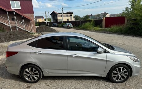 Hyundai Solaris II рестайлинг, 2014 год, 810 000 рублей, 14 фотография