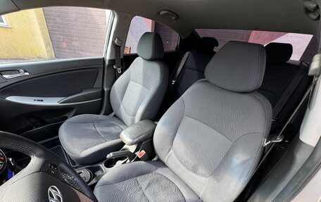 Hyundai Solaris II рестайлинг, 2014 год, 810 000 рублей, 20 фотография