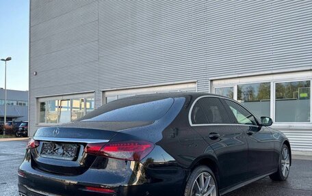 Mercedes-Benz E-Класс, 2021 год, 4 950 000 рублей, 9 фотография