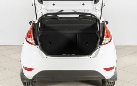 Ford Fiesta, 2016 год, 920 000 рублей, 10 фотография