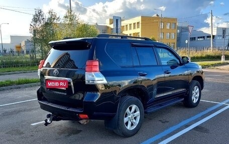 Toyota Land Cruiser Prado 150 рестайлинг 2, 2012 год, 2 500 000 рублей, 7 фотография
