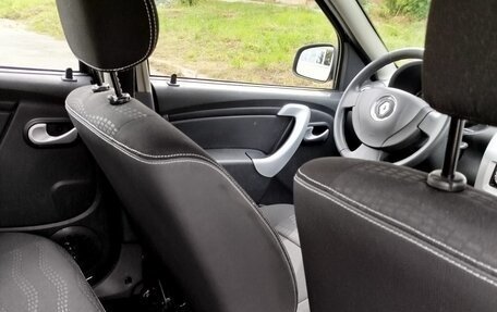 Renault Sandero II рестайлинг, 2014 год, 900 000 рублей, 14 фотография