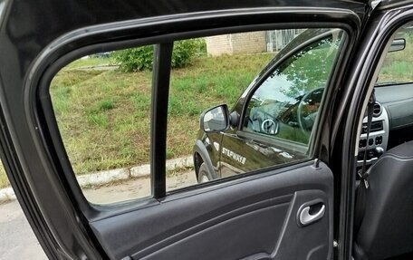 Renault Sandero II рестайлинг, 2014 год, 900 000 рублей, 11 фотография