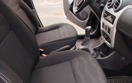 Renault Sandero II рестайлинг, 2014 год, 900 000 рублей, 16 фотография