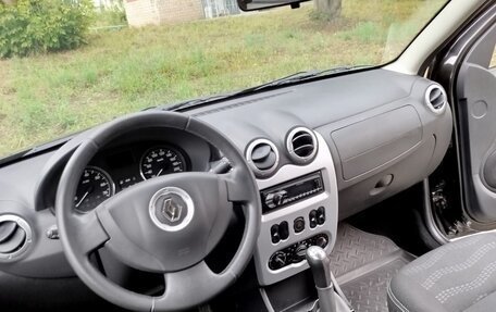 Renault Sandero II рестайлинг, 2014 год, 900 000 рублей, 9 фотография