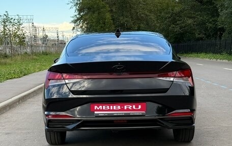 Hyundai Elantra, 2021 год, 1 999 999 рублей, 6 фотография