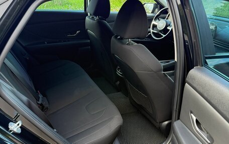 Hyundai Elantra, 2021 год, 1 999 999 рублей, 16 фотография