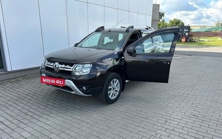 Renault Duster I рестайлинг, 2017 год, 1 750 000 рублей, 2 фотография