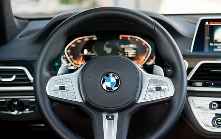 BMW 7 серия, 2019 год, 6 800 000 рублей, 12 фотография