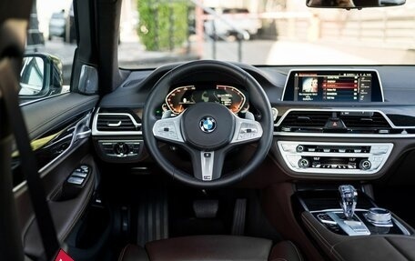 BMW 7 серия, 2019 год, 6 800 000 рублей, 11 фотография