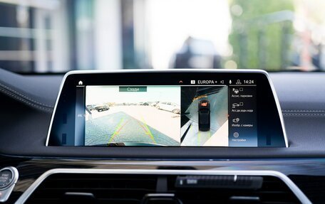 BMW 7 серия, 2019 год, 6 800 000 рублей, 17 фотография
