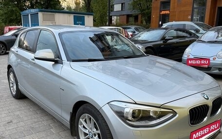 BMW 1 серия, 2011 год, 1 350 000 рублей, 2 фотография