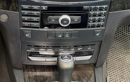Mercedes-Benz E-Класс, 2010 год, 1 299 000 рублей, 10 фотография
