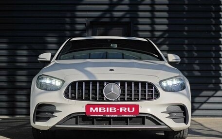 Mercedes-Benz E-Класс, 2021 год, 4 200 000 рублей, 2 фотография
