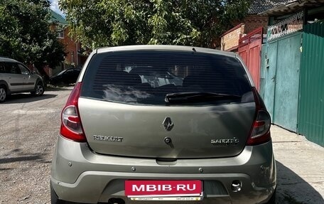 Renault Sandero I, 2011 год, 680 000 рублей, 4 фотография