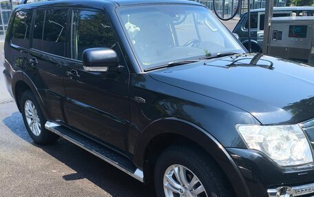 Mitsubishi Pajero IV, 2019 год, 3 400 000 рублей, 4 фотография