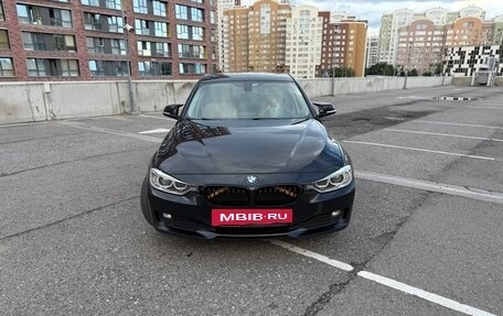 BMW 3 серия, 2014 год, 1 590 000 рублей, 11 фотография