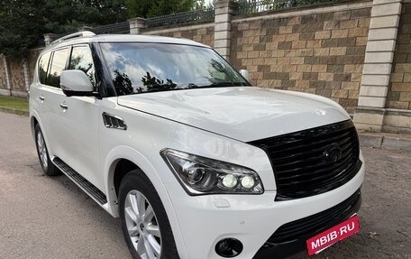 Infiniti QX56, 2013 год, 1 850 000 рублей, 2 фотография