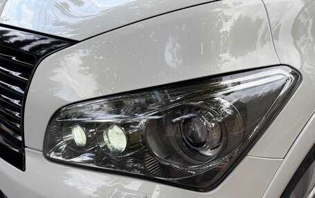 Infiniti QX56, 2013 год, 1 850 000 рублей, 14 фотография