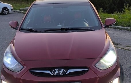 Hyundai Solaris II рестайлинг, 2012 год, 669 000 рублей, 11 фотография