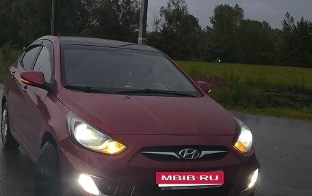 Hyundai Solaris II рестайлинг, 2012 год, 669 000 рублей, 14 фотография