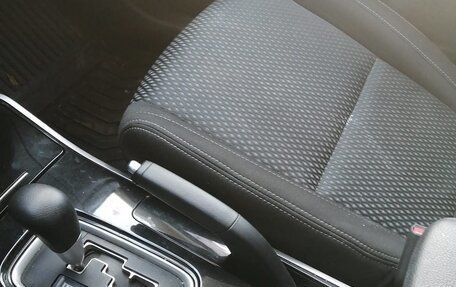 Mitsubishi Outlander III рестайлинг 3, 2018 год, 1 500 000 рублей, 2 фотография
