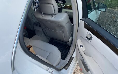 Mercedes-Benz E-Класс, 2013 год, 1 300 000 рублей, 11 фотография