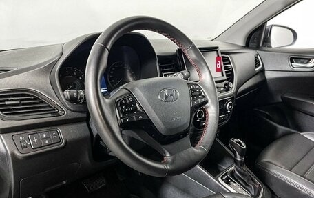 Hyundai Solaris II рестайлинг, 2021 год, 1 747 000 рублей, 13 фотография