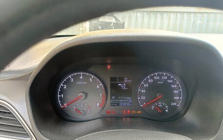Hyundai Solaris II рестайлинг, 2018 год, 830 300 рублей, 6 фотография