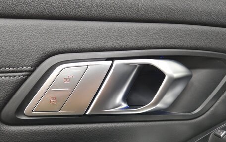 BMW 3 серия, 2020 год, 2 950 000 рублей, 7 фотография