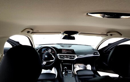 BMW 3 серия, 2020 год, 2 950 000 рублей, 18 фотография
