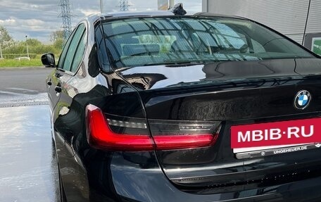 BMW 3 серия, 2020 год, 2 950 000 рублей, 39 фотография