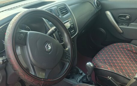 Renault Sandero II рестайлинг, 2015 год, 945 000 рублей, 5 фотография