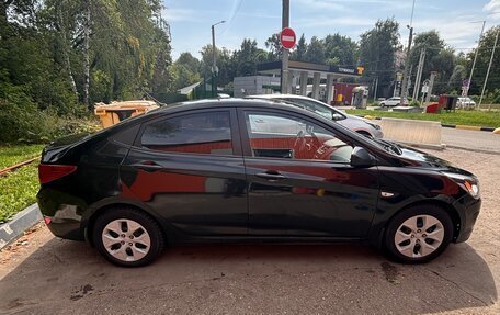 Hyundai Solaris II рестайлинг, 2016 год, 570 000 рублей, 2 фотография