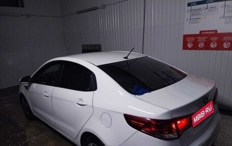 KIA Rio III рестайлинг, 2016 год, 820 000 рублей, 1 фотография