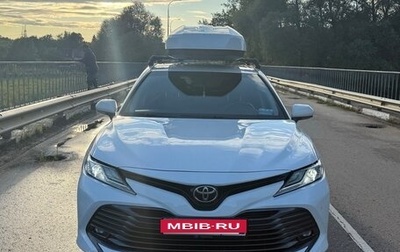 Toyota Camry, 2019 год, 2 150 000 рублей, 1 фотография