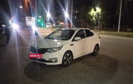 KIA Rio III рестайлинг, 2016 год, 820 000 рублей, 6 фотография