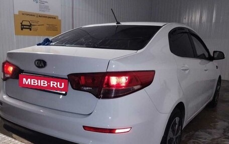KIA Rio III рестайлинг, 2016 год, 820 000 рублей, 8 фотография