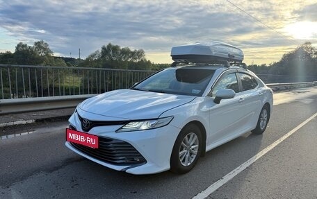 Toyota Camry, 2019 год, 2 150 000 рублей, 2 фотография