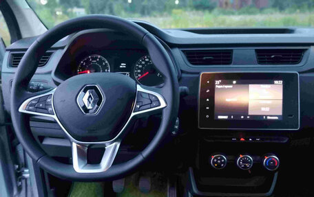 Renault Express, 2023 год, 3 300 000 рублей, 12 фотография