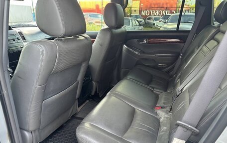 Toyota Land Cruiser Prado 120 рестайлинг, 2005 год, 1 255 000 рублей, 13 фотография