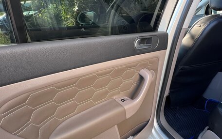 Volkswagen Golf Plus II, 2012 год, 750 000 рублей, 14 фотография
