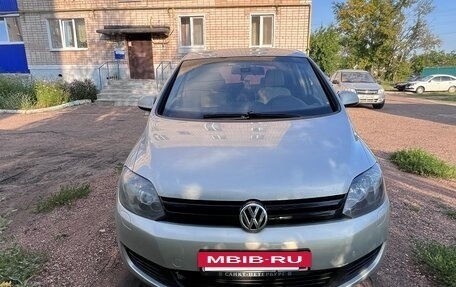 Volkswagen Golf Plus II, 2012 год, 750 000 рублей, 2 фотография
